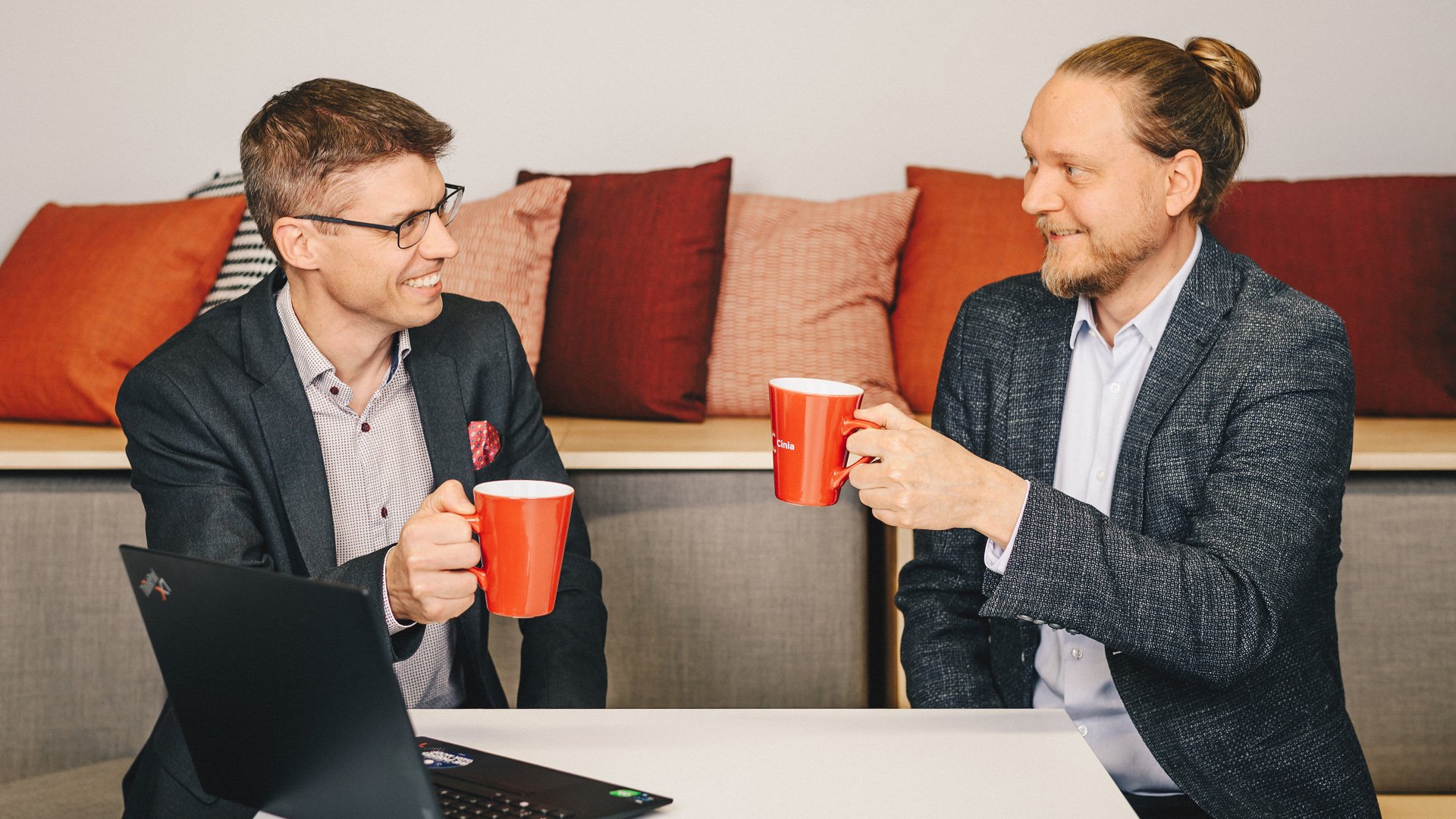Uusien-digitaalisten-ratkaisujen-konseptointi-ja-palvelumuotoilu