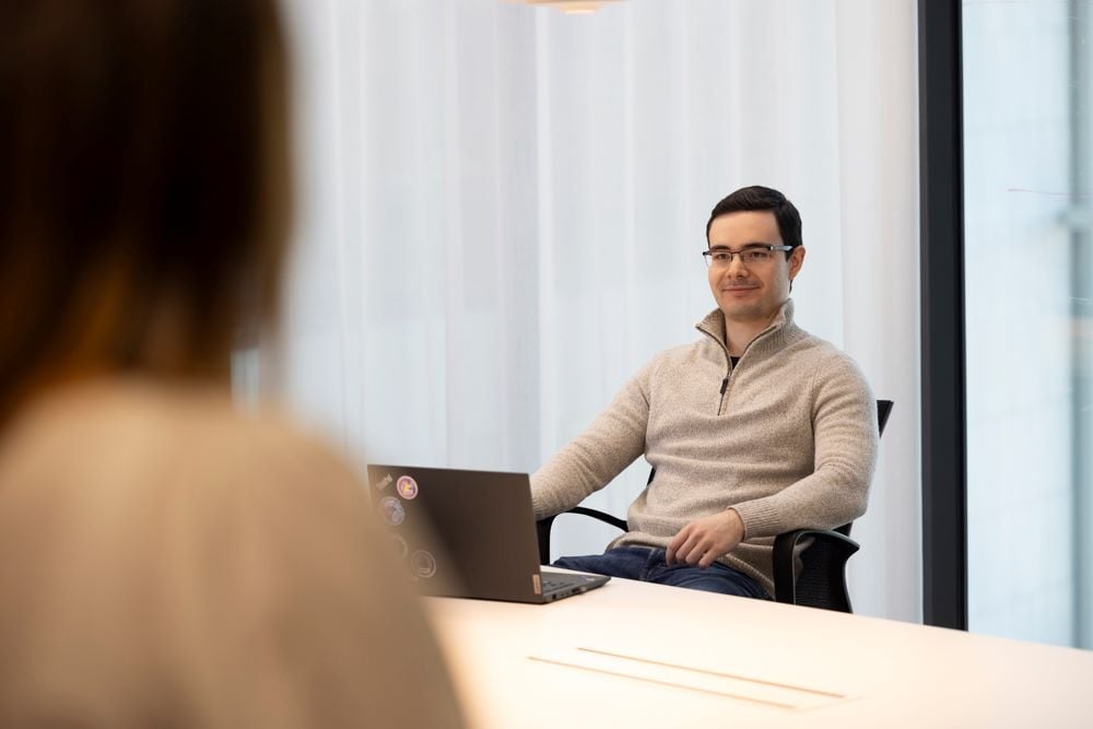 Tietoturvallinen-sovelluskehitys